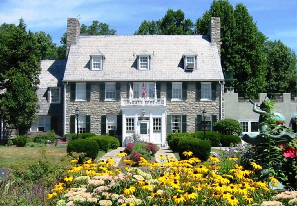 Bavarian Inn Shepherdstown Exterior foto